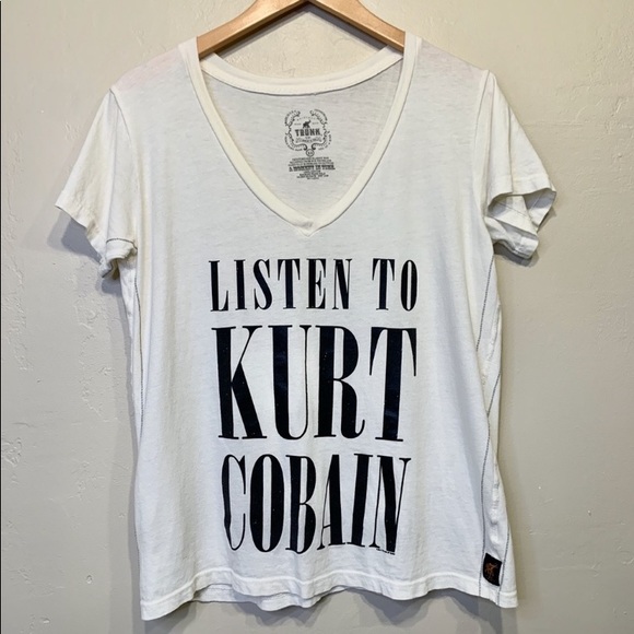 Trunk LTD | Kurt Cobain VSCO V-Neck Tee - Picture 2 of 7